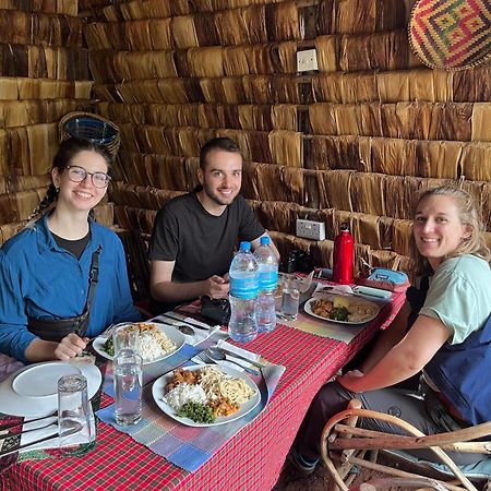 Apartmán Ava Garden Backpackers Mto wa Mbu Exteriér fotografie