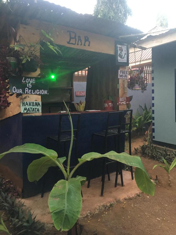 Apartmán Ava Garden Backpackers Mto wa Mbu Exteriér fotografie