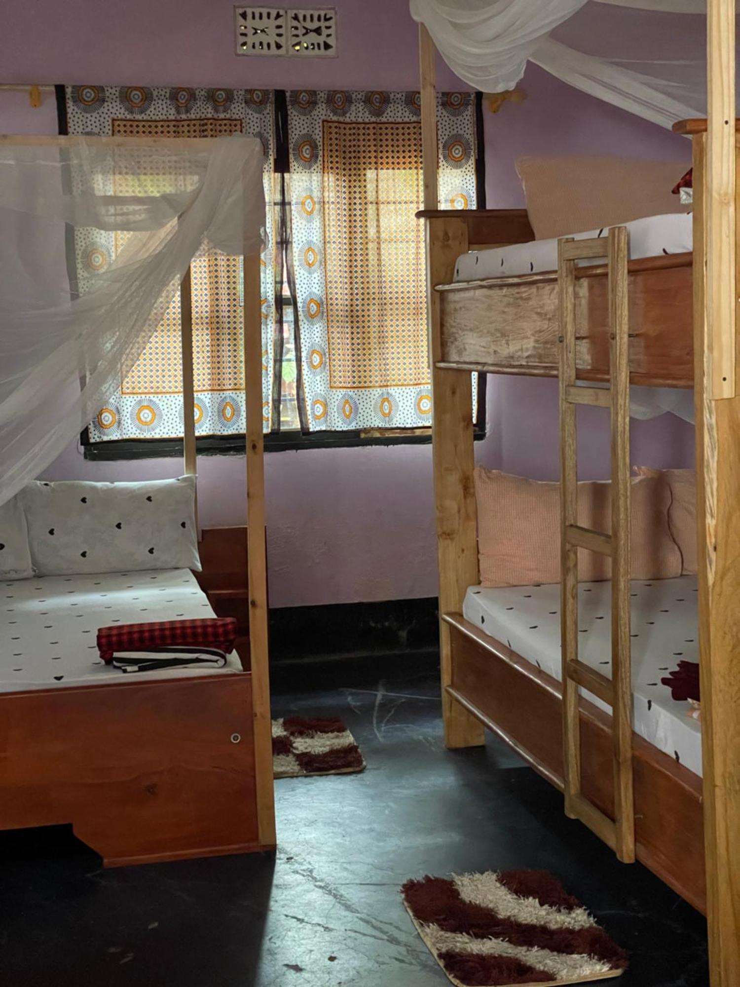 Apartmán Ava Garden Backpackers Mto wa Mbu Exteriér fotografie